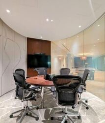 Ocean Financial Centre (D1), Office #556271771